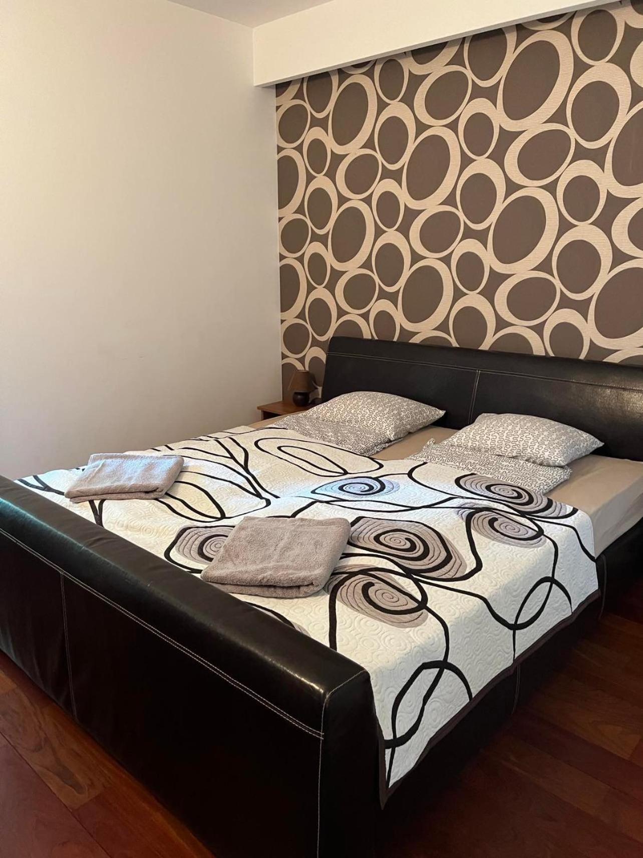 Bavaria Club Apartman 巴拉通雷勒 外观 照片